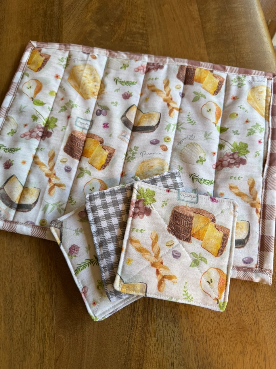 Hot pad and coasters matching set